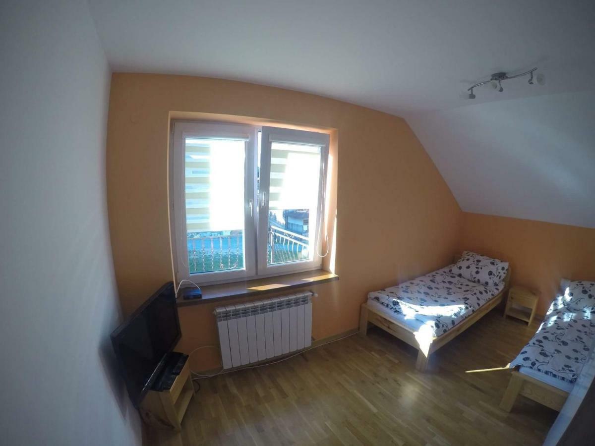 Noclegi U Gosi Ustrzyki Dolne Exteriör bild