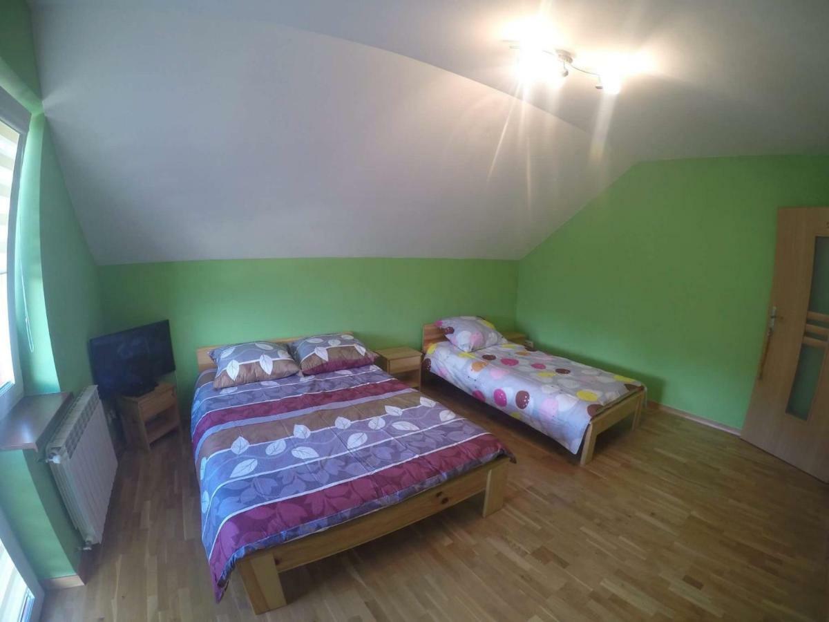 Noclegi U Gosi Ustrzyki Dolne Exteriör bild